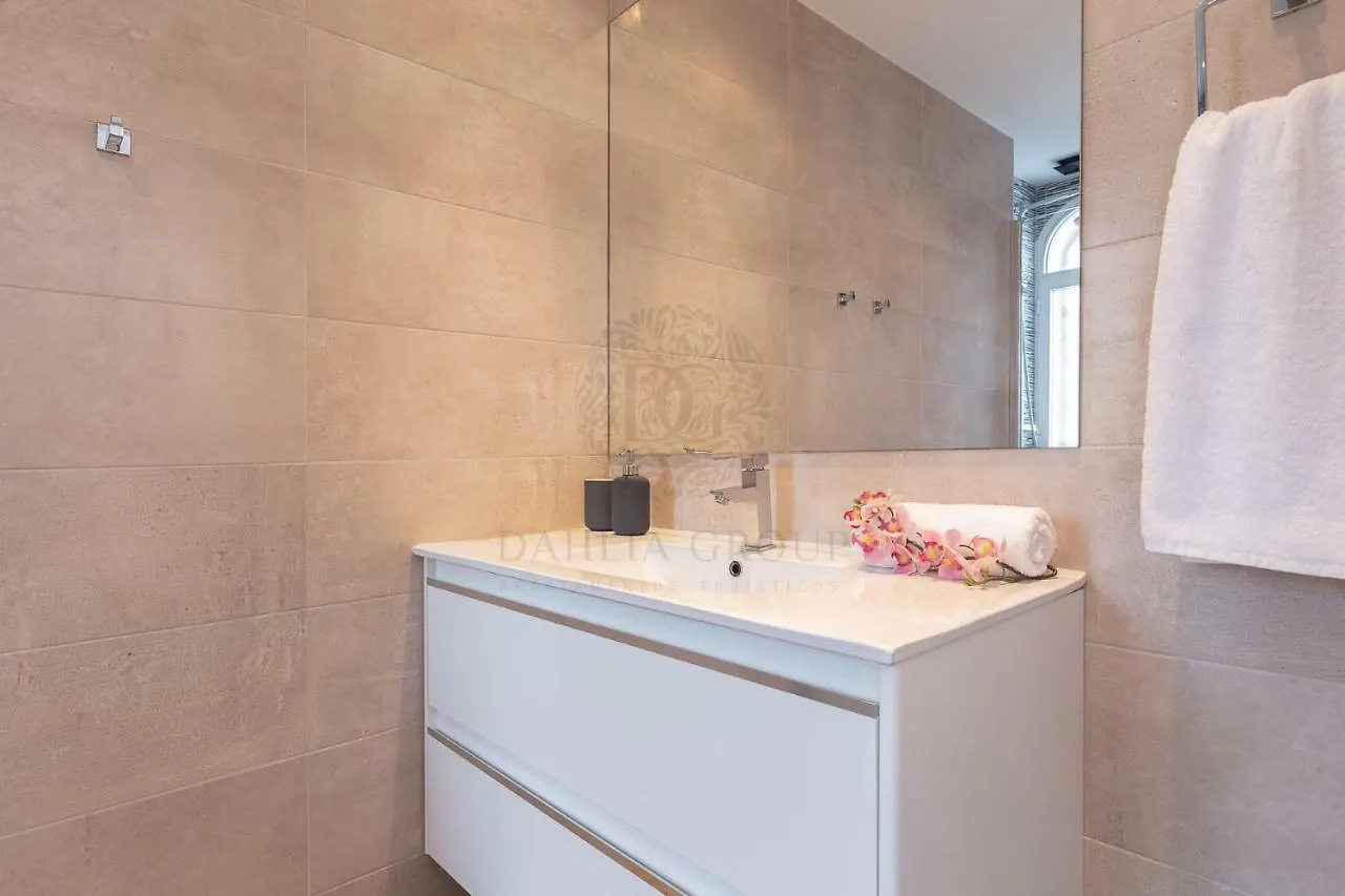 Nueva Andalucia Beach House By Dahlia Group Villa Marbella