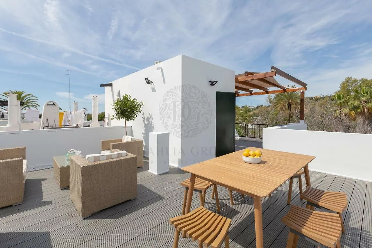 Nueva Andalucia Beach House By Dahlia Group Villa Marbella Spagna