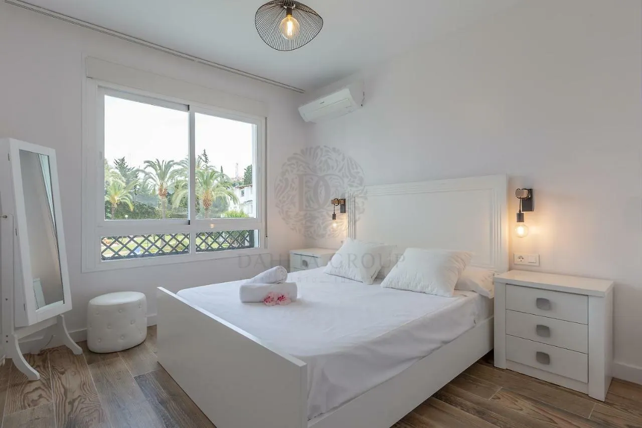 Nueva Andalucia Beach House By Dahlia Group Villa Marbella Casa vacanze